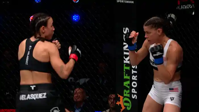 ジュリアナ・ヴェラスケス vs. リサ・モールディン