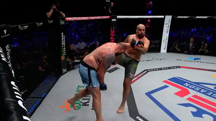 ダニーロ・マルケス vs. ティム・ジョンソン