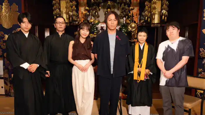 狩野英孝、前田希美、糸柳寿昭(怪談社)、波間俊介(怪談社)、家田荘子(作家・僧侶「高野山本山布教師・大僧都」)、吉田猛々(怪談系YouTuber)