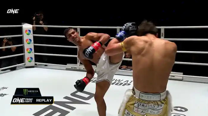 イラシェフ・ドストンベック vs. 米川たすく