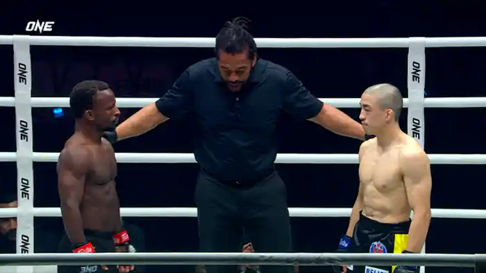 ボカン・マスンヤネ vs. 山北渓人