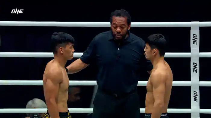 ダニー・キンガッド vs. 若松佑弥