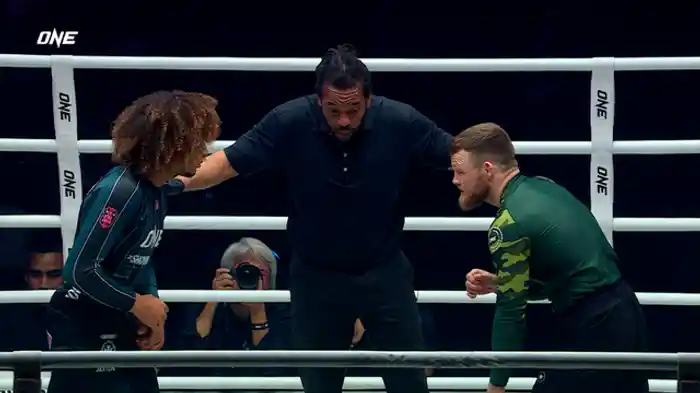 ケイド・ルオトロ vs. トミー・ランガカー