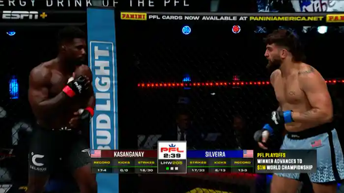 インパ・カサンガネイ vs.ジョシュ・シルヴェイラ