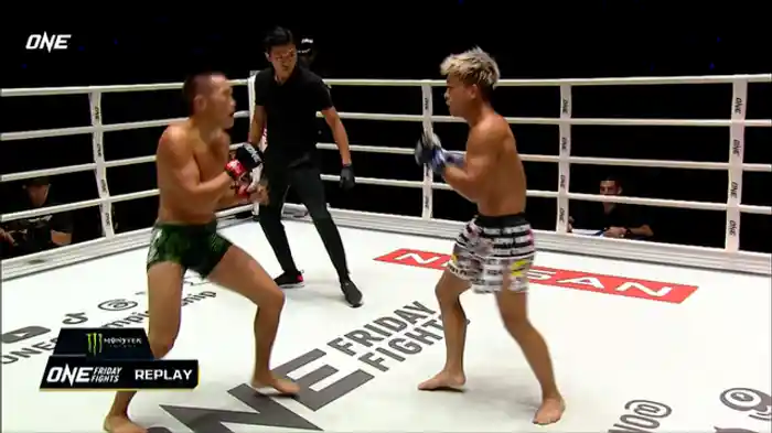 トレプチ・ドガク vs. 本田良介