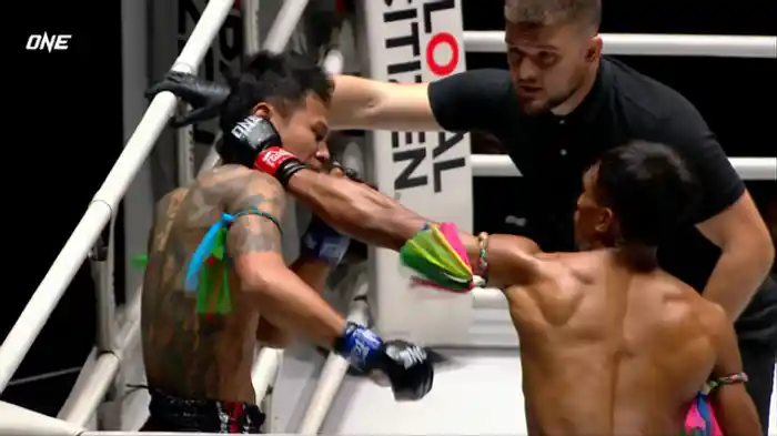 ペットナーキアン・ポヨユナン vs. マグナム・ソー・ソンマイ