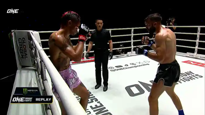 ドゥアンソムポン・ジットムアンノン vs. ジョアキン・オラギ