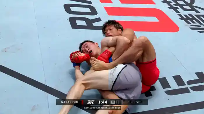 中西透暉鷹 vs. バーエゴン・ジェライスー