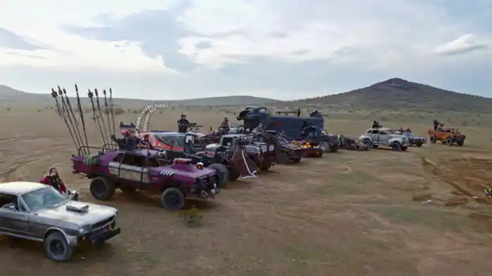 マッドマックス風の車