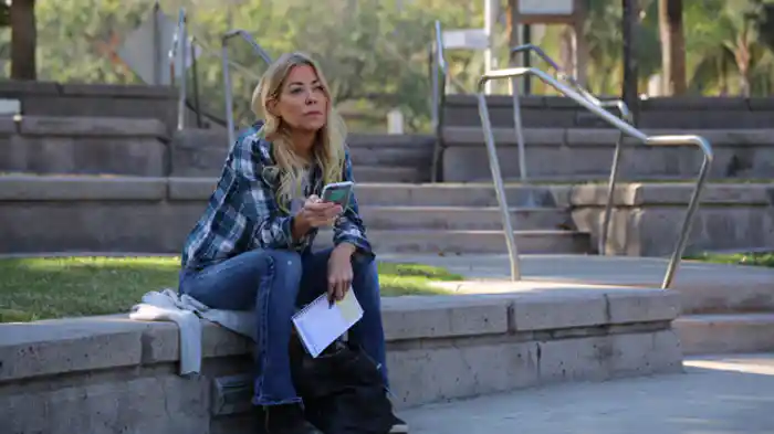 困難の資金調達