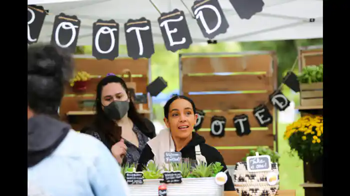 仲間割れの危機