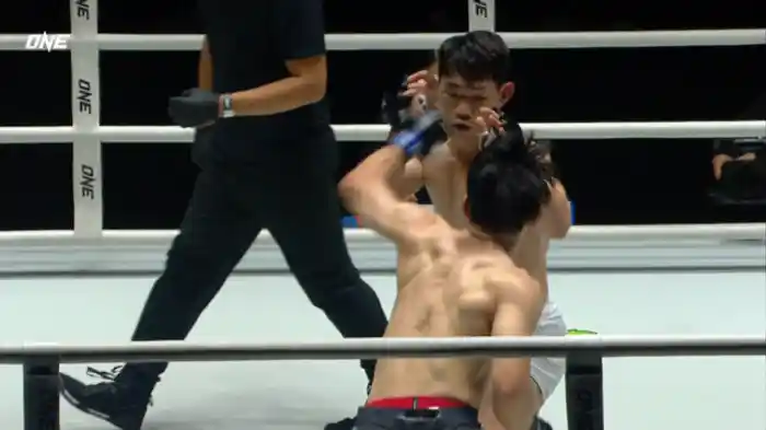 オ・スファン vs. 前薗渓