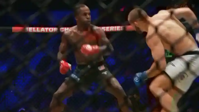 ロレンツ・ラーキン vs. レバン・チョケリ