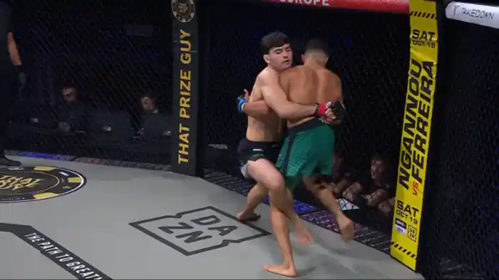 ロレンツォ・パレンテ vs ステファーノ・カタコリ