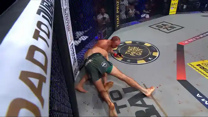 ジャック・グラント vs フロリム・ゼンデリ