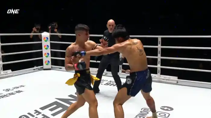 アレッシオ・マラテスタ vs. ウィラチョン・PK・センチャイ