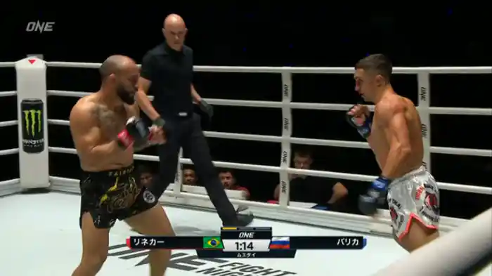 ジョン・リネカー vs. アレクセイ・バリカ