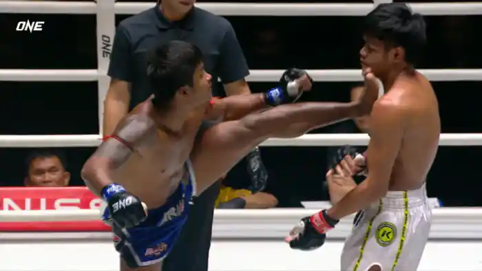 ソンファンコン・FAグループ vs. ペットシーニン・ワンコンオームMBK