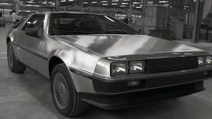 デロリアンの行方