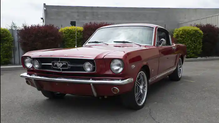 1965年式マスタングファストバック