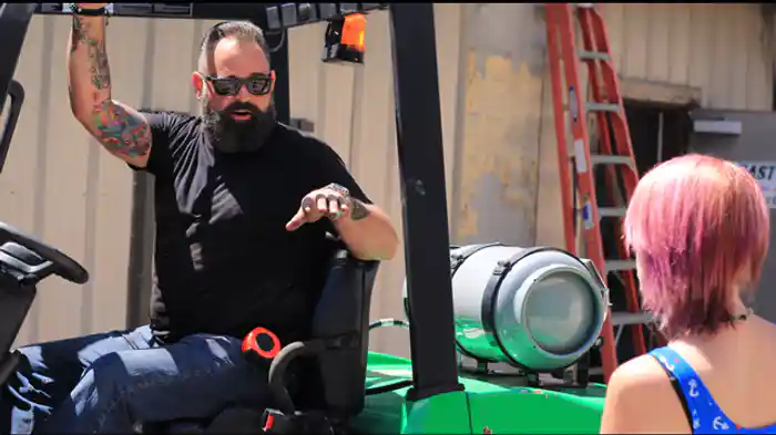 落ち目のホットロッド専門ショップ