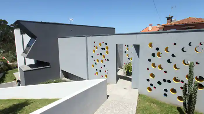 炭酸飲料容器の家