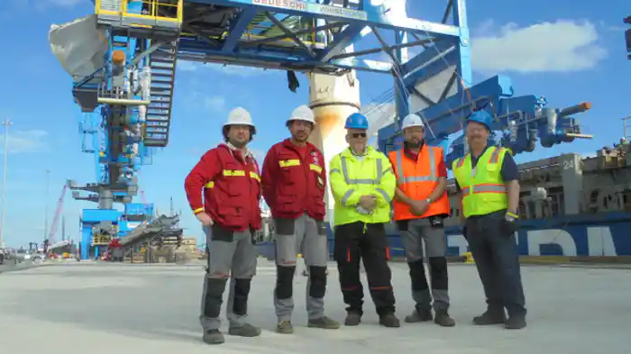 大型双発ヘリコプター