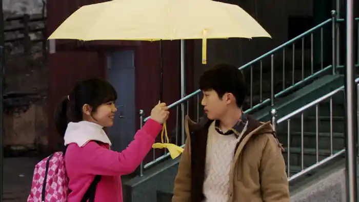 同じ形のイヤリング