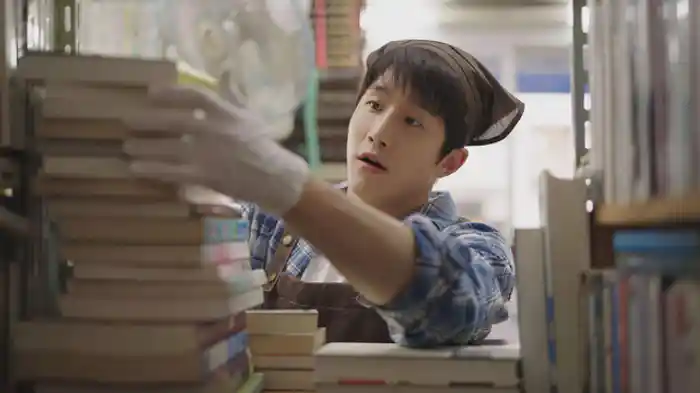 「ワンタンとざるそば」