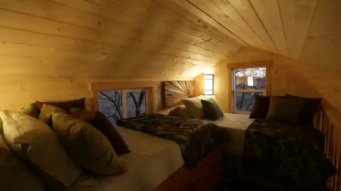 カムフラージュの家