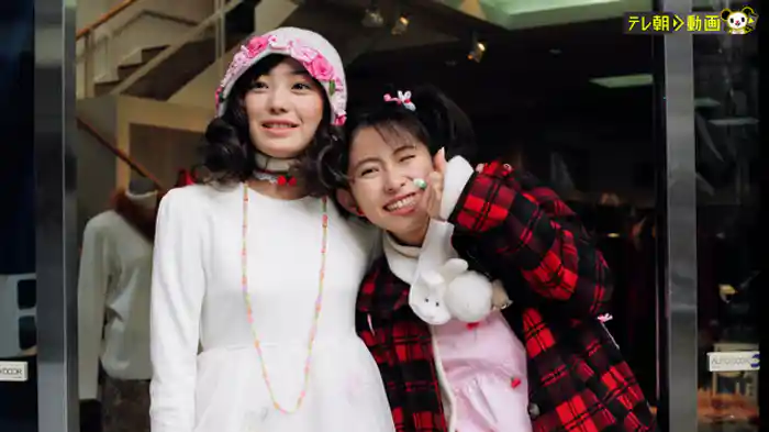 「彼女の座を譲るのだ…」