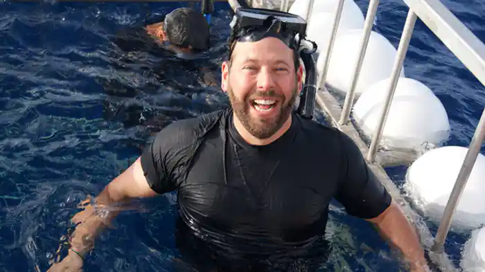 オアフでサメとダイビング