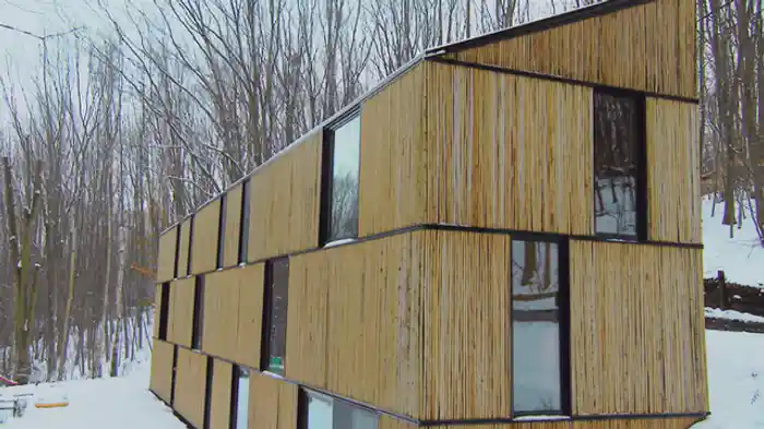 透明人間になれる家