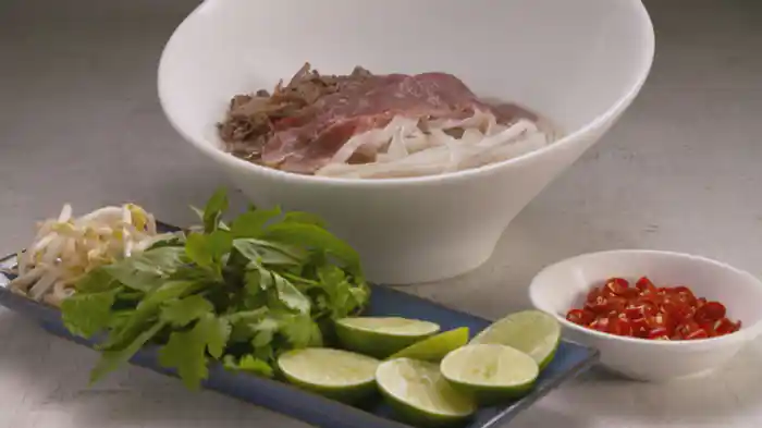 思い出しのぶベトナム流ディナーパーティー