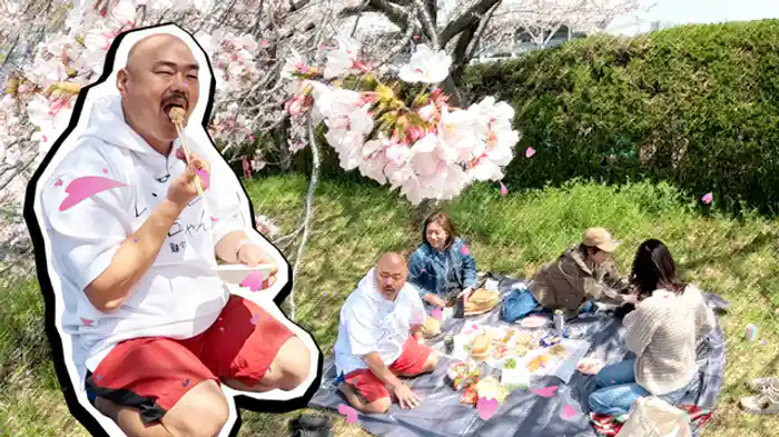 あーん!旦那さんが作った鶏皮、いただきます!