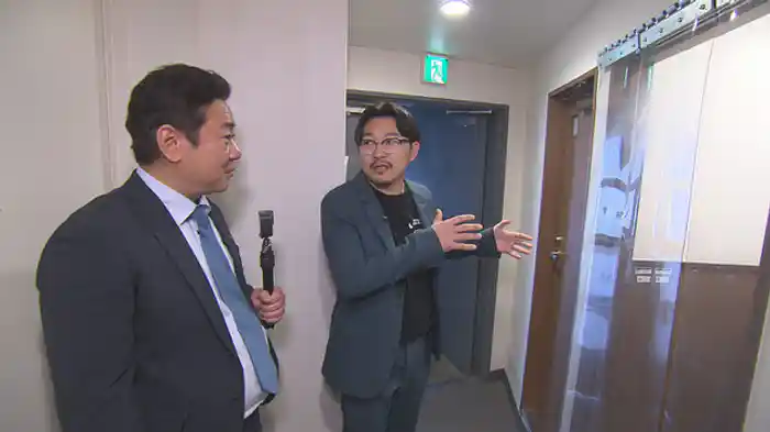 自慢の喫煙所と異色の後輩コンビ