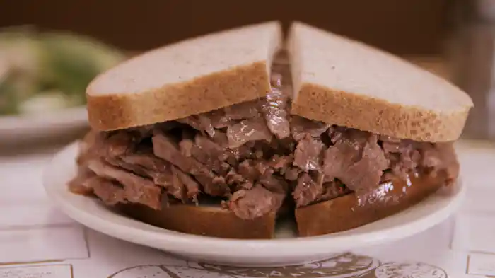 スーパーミートローフとジューシーサンドイッチ