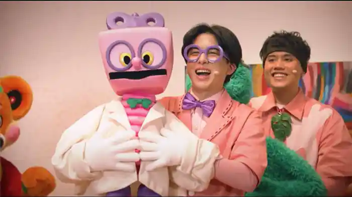 「コント：ヴィーテは探偵になりたい」ほか