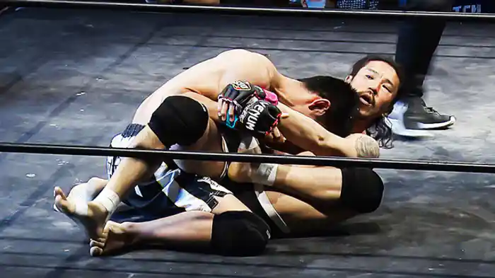 伊敷安史VS大石航輔