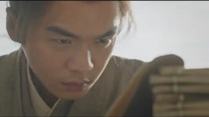 屈辱にまみれた男