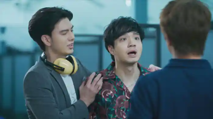 交差する境界線