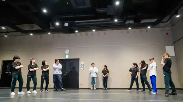 【HIYORIコラボ】一度は見たことある！？ステップや技がたっくさん登場！！LOCKIN'中級編