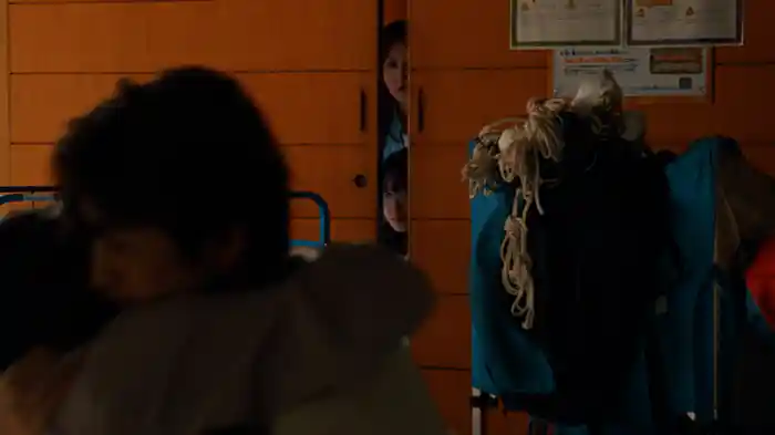 PTA会長と教師！校内不倫を成敗！