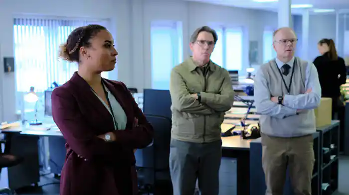 そこにいなかった男