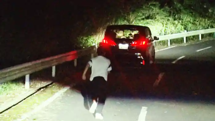 とにかく速い車