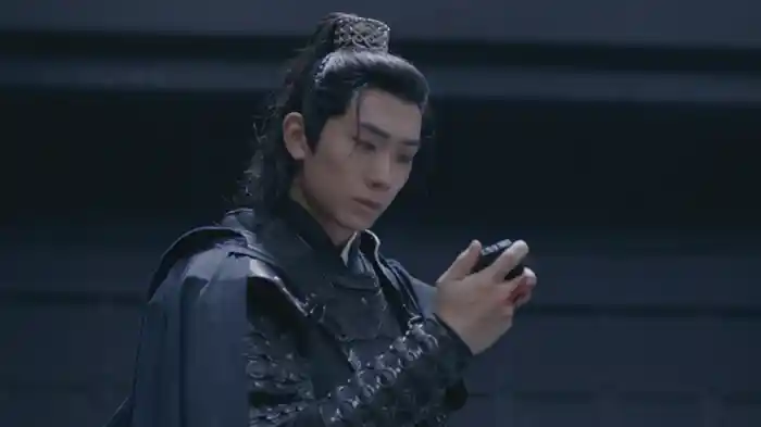 墓で出会った美女