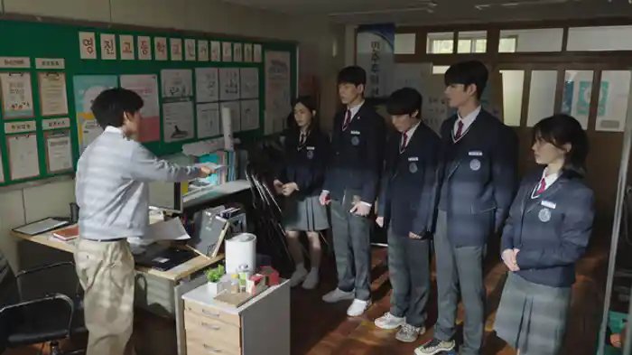 拍手する時に去れ