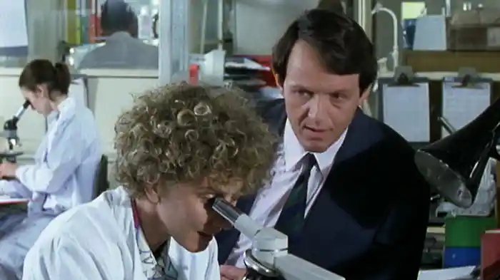 アヴリルの昏睡