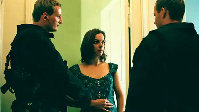 愛と信仰の狭間で