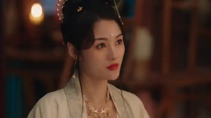 纏枝紋(てんしもん)と謎の家